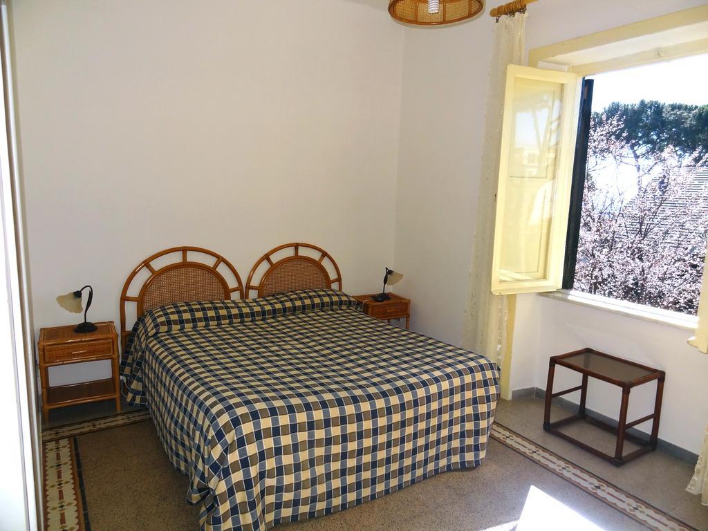B&B Villa Fantasia Gaeta Oda fotoğraf